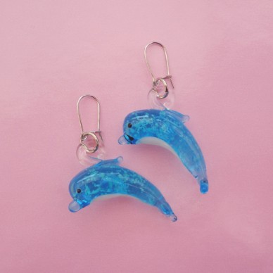 earring glass dolphin blue 72